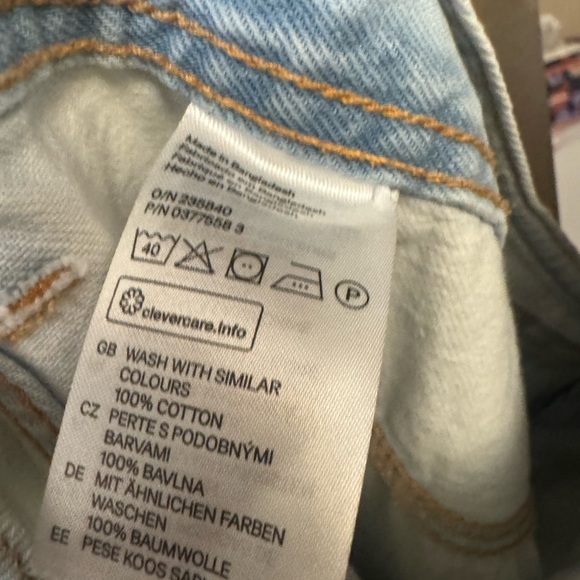 H&M X COACHELLA COLLAB Blue Denim Short Bib Overalls Shortalls Farmhouse Size XL - Picture 15 of 17